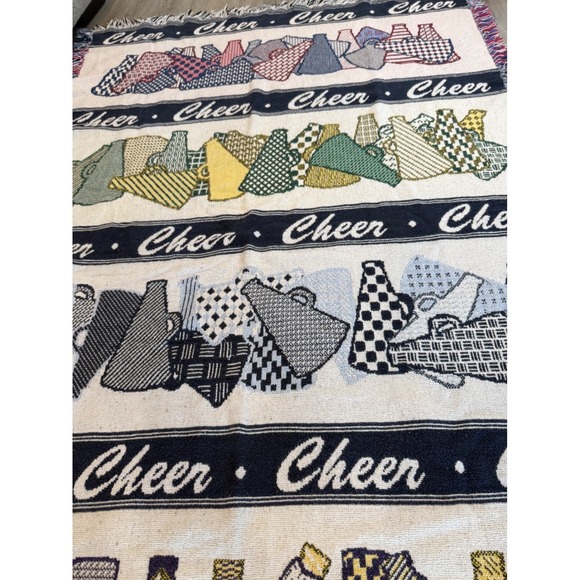 Cheerleader Throw Blanket Vintage Megaphone Sports Decor Home Accent cottagefore - Picture 5 of 5